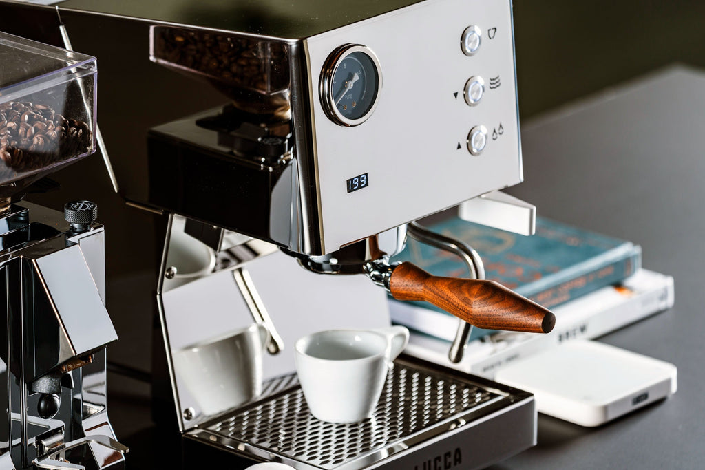 LUCCA Tempo Espresso Machine